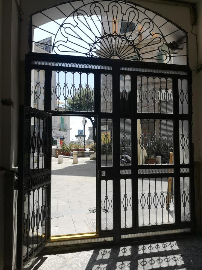 Doria Suites Napoli Bagian luar foto
