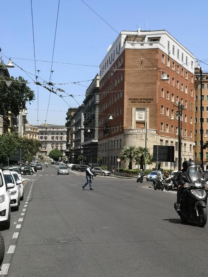 Doria Suites Napoli Bagian luar foto
