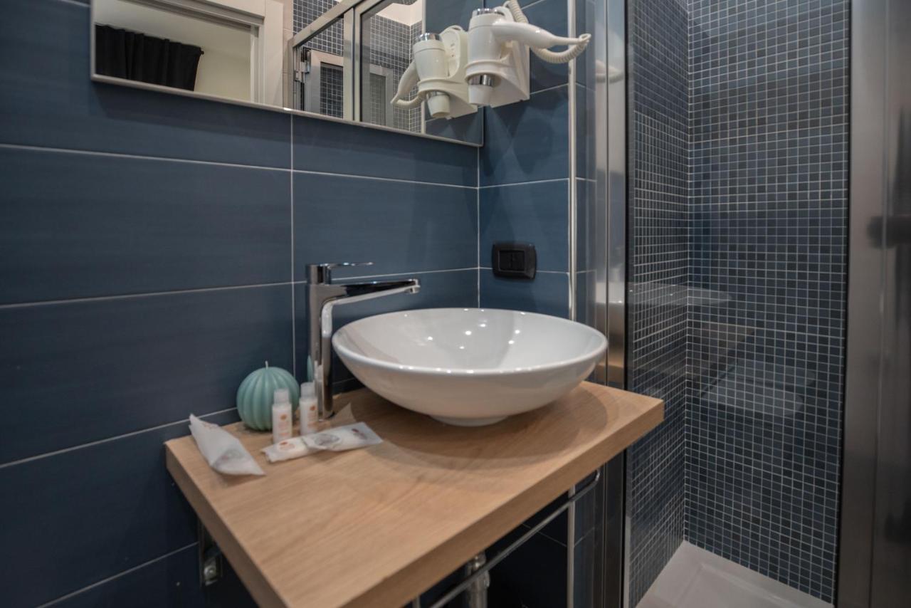 Doria Suites Napoli Bagian luar foto