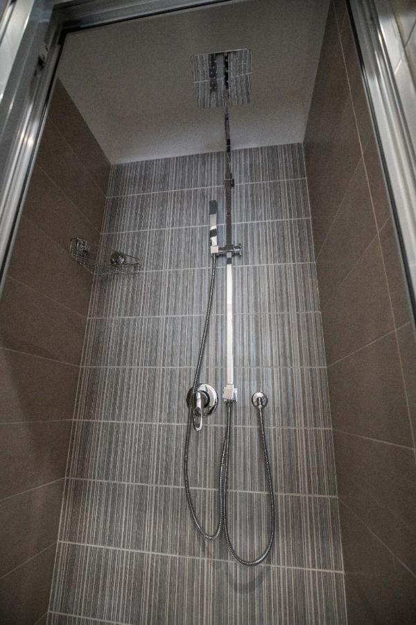 Doria Suites Napoli Bagian luar foto