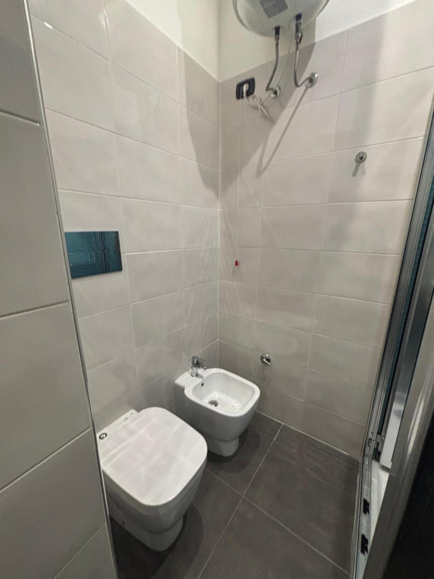 Doria Suites Napoli Bagian luar foto