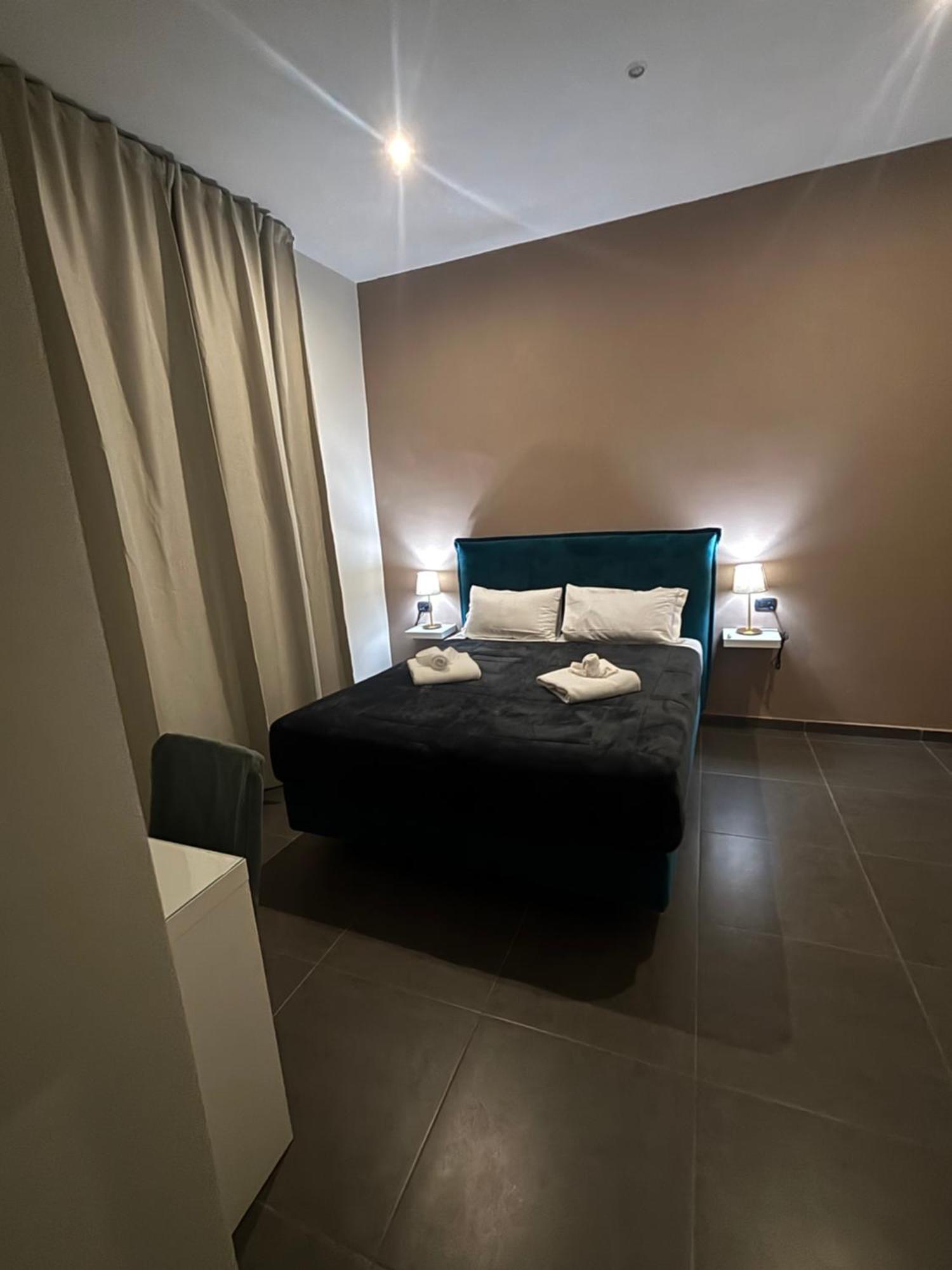Doria Suites Napoli Bagian luar foto